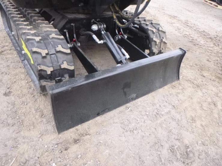 2025-vicsec-vc15p-hydraulic-excavator-image-16