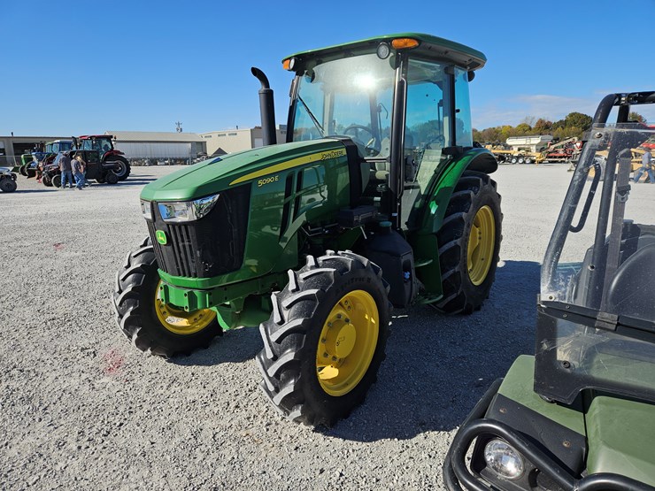 2019-john-deere-5090e-image-20