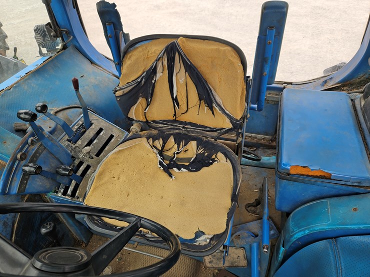 1990-ford-7710-image-14