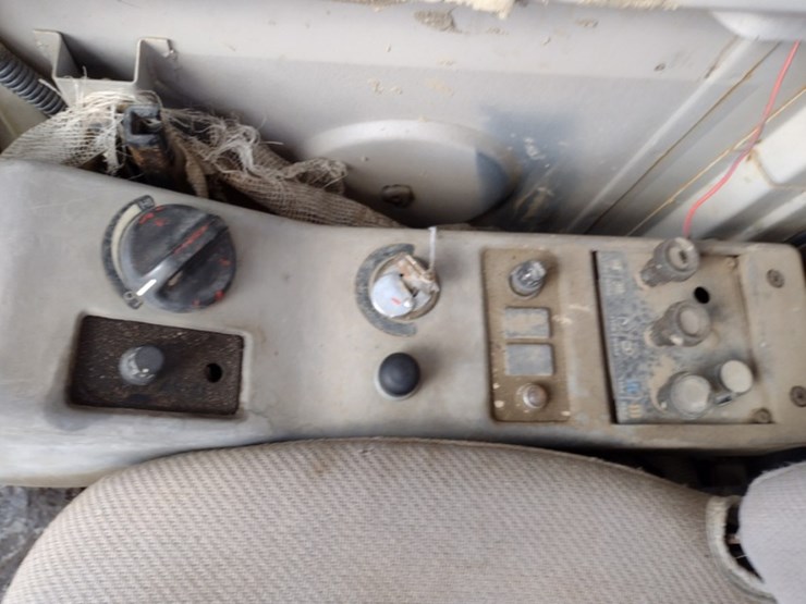 kobelco-sk150-lc-image-10