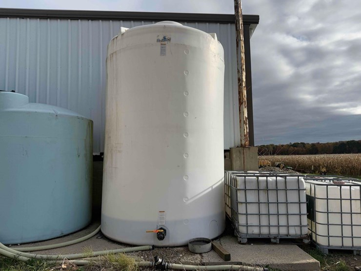 ace-poly-tank-image-1