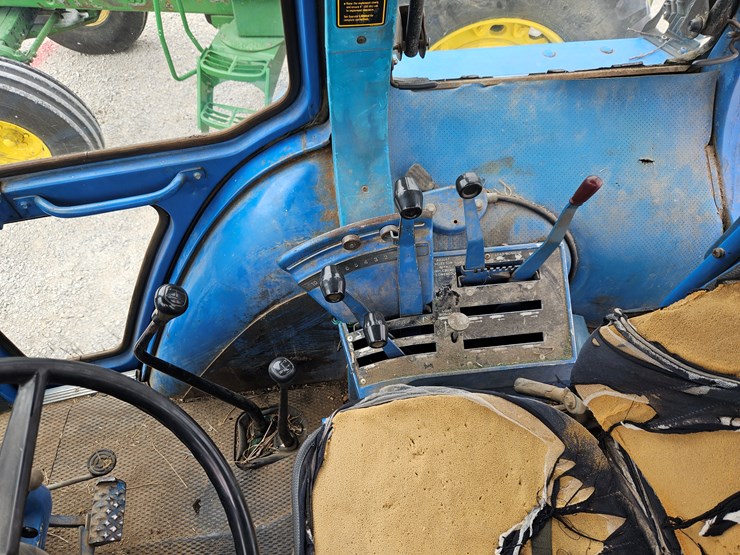 1990-ford-7710-image-15