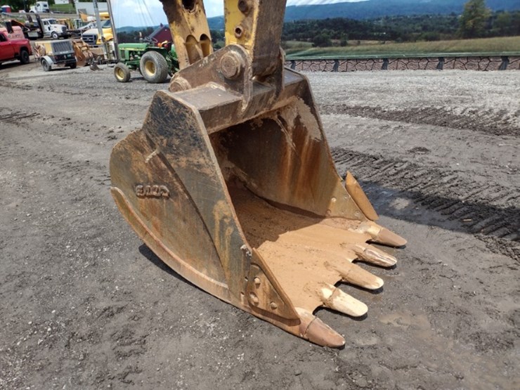 komatsu-pc290-lc-11-image-17