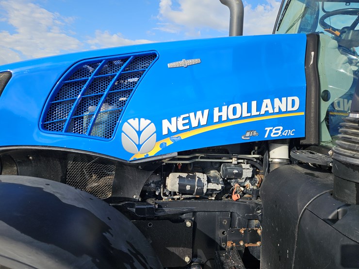 2015-new-holland-t8.410-image-5