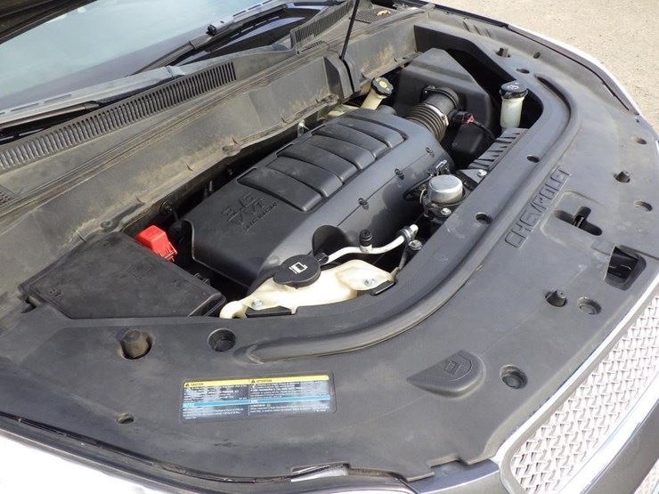 2010-chevrolet-traverse-image-11