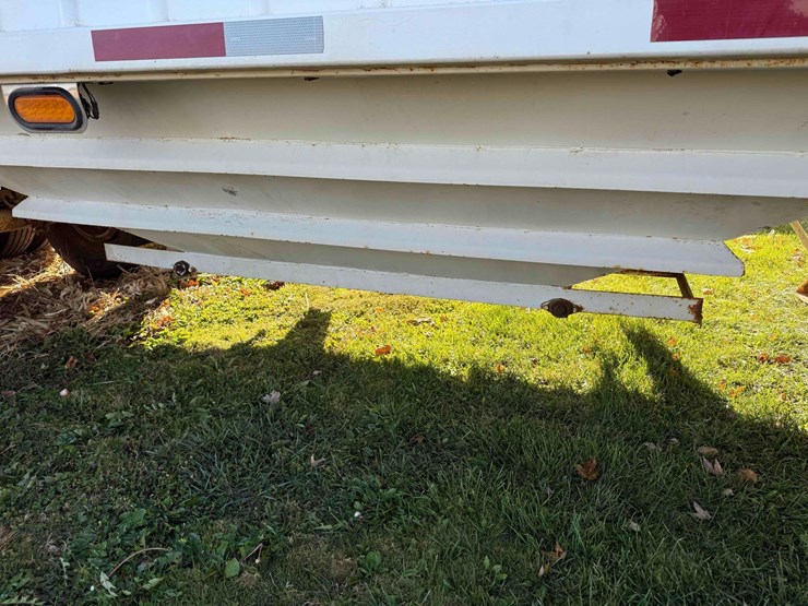 agri-trader-hopper-bottom-image-8