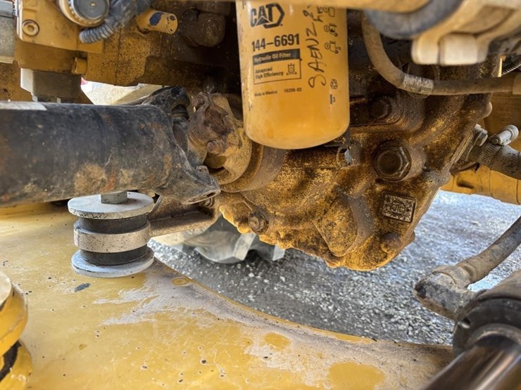 2019-caterpillar-930m-image-26