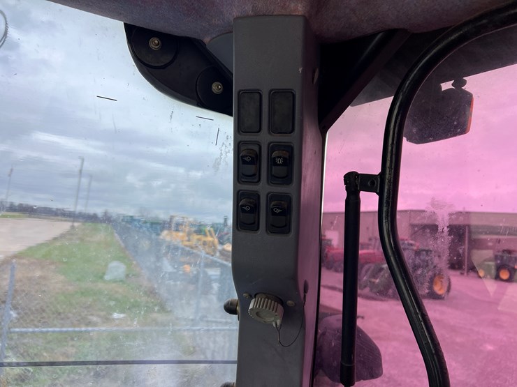 new-holland-ts115a-image-19