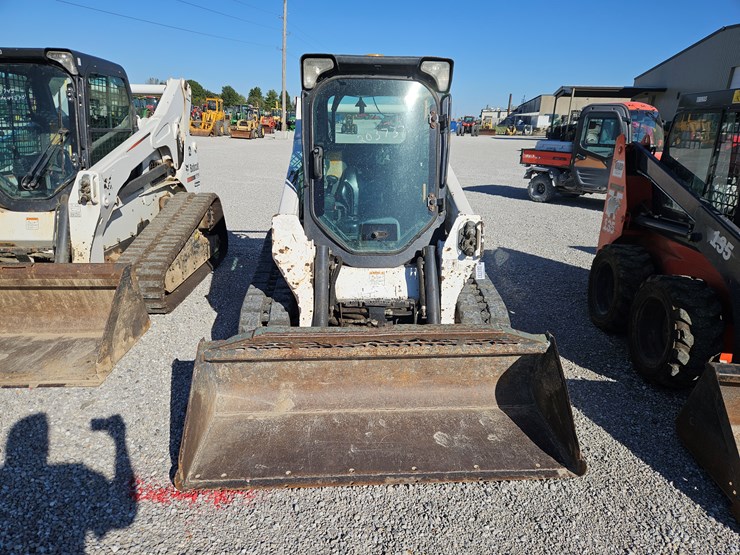 2016-bobcat-t595-image-2
