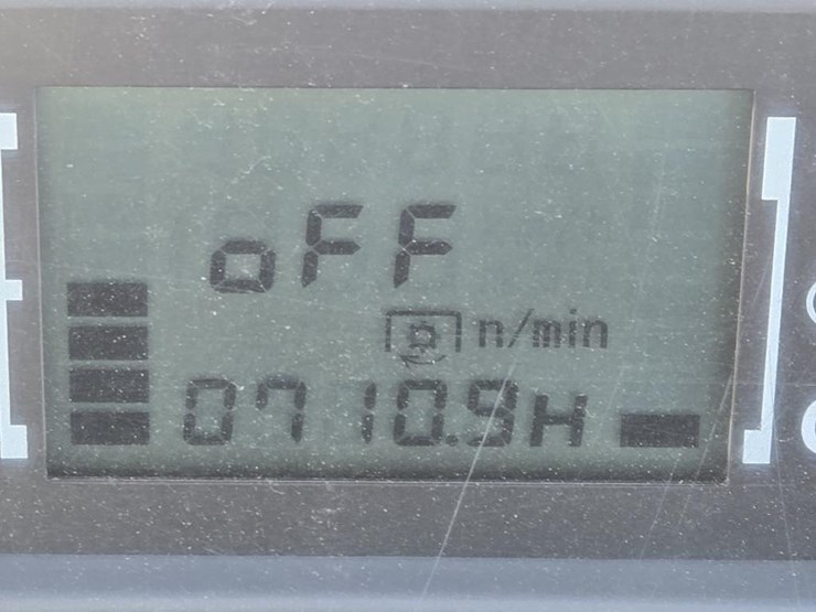 2021-massey-ferguson-1840m-image-24