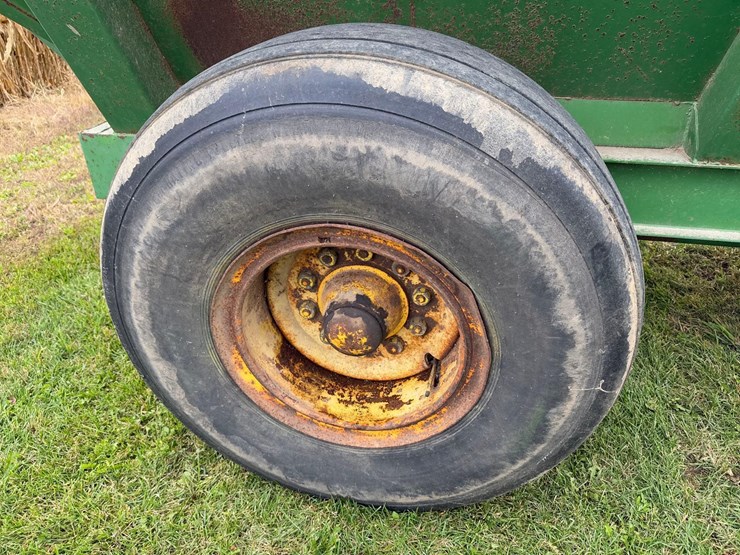 john-deere-1210a-image-11