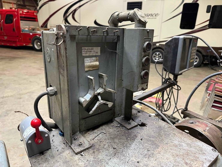 miles-leblond-lathe-image-7