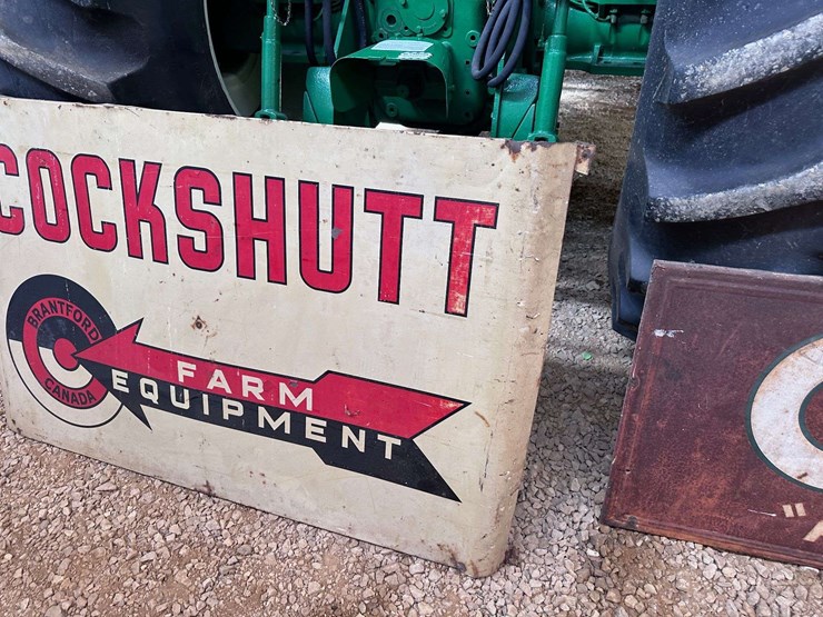 cockshutt-farm-equipment-curved-sign-image-2
