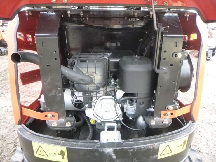 2025-tpm-18bs-hydraulic-excavator-image-25