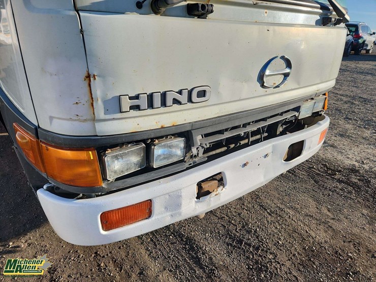 2004-hino-fb1817-image-25
