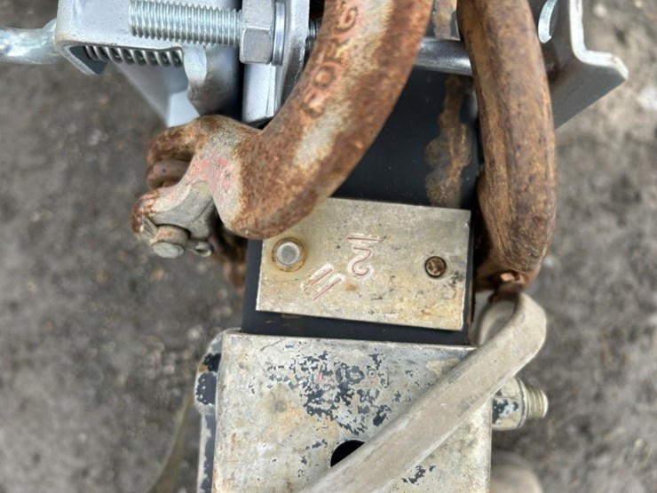 hydrotek-ss30005vs-towable-pressure-washer-image-18