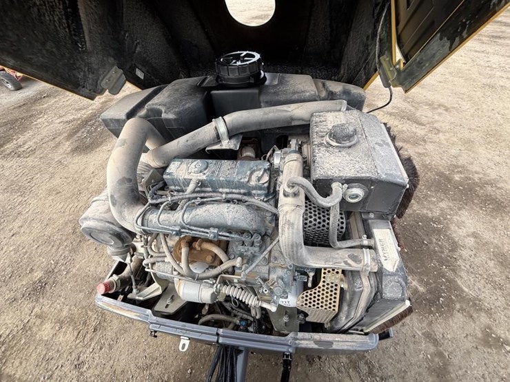 2015-dynapac-cc1200-image-27