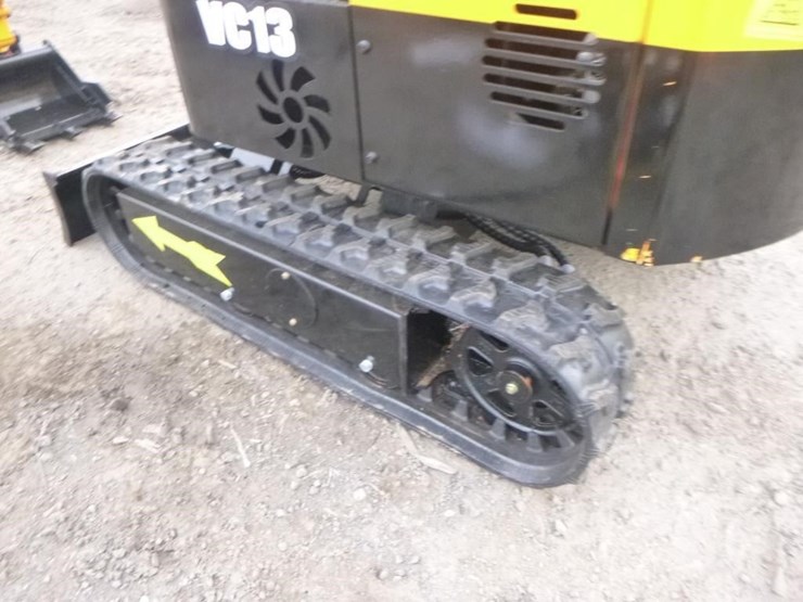 2025-vicsec-vc13-hydraulic-excavator-image-27