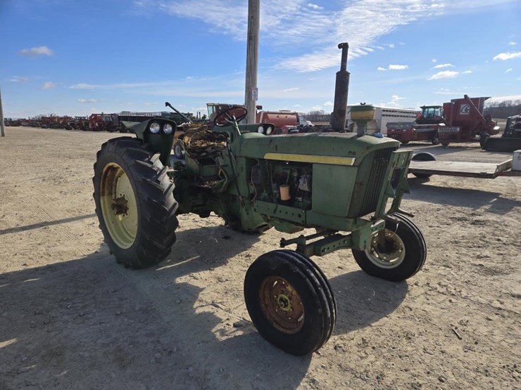 john-deere-2010-image-1