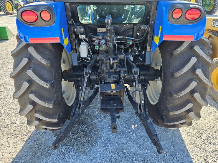 2020-new-holland-workmaster-120-image-18