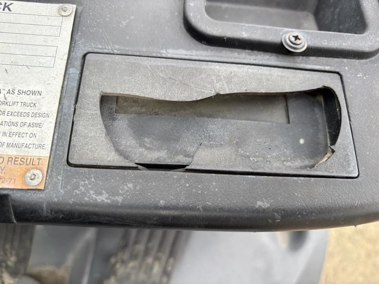 2007-toyota-8fgcu20-image-39