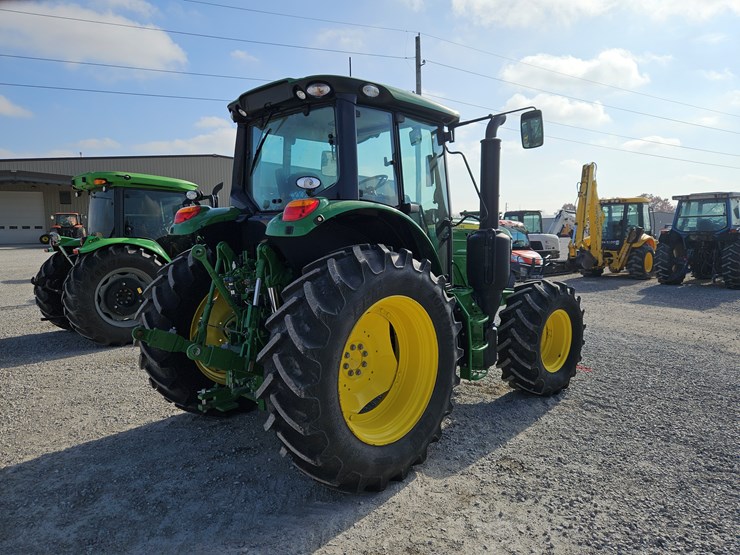 2024-john-deere-6140m-image-17