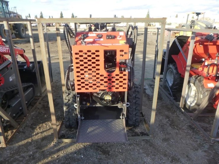 2025-agt-ysrt14-skid-steer-track-loader-image-6