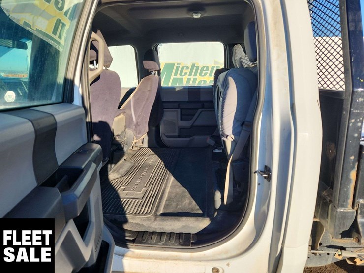 2017-ford-f350-image-16