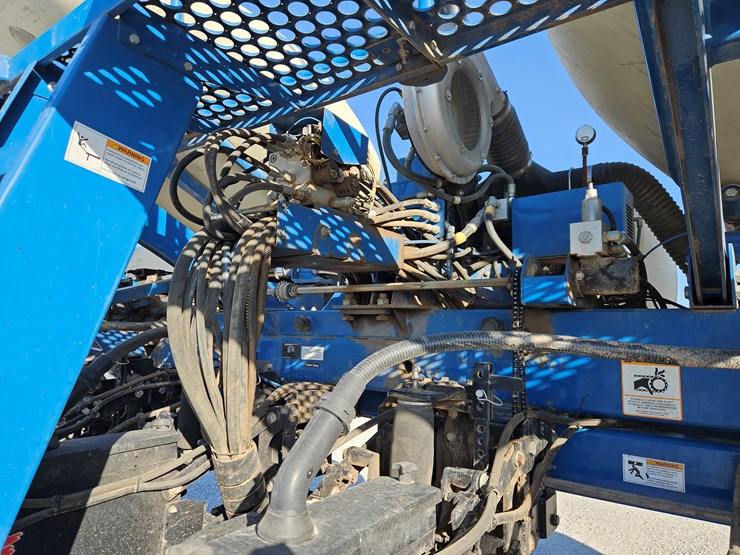 2012-kinze-3660-image-11