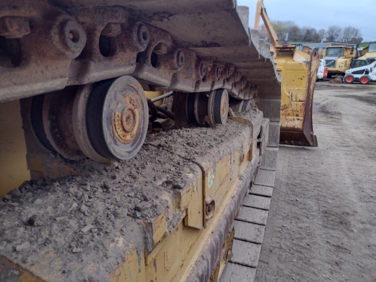 caterpillar-14-image-26