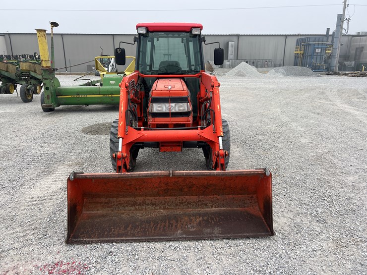kubota-l4610-image-2