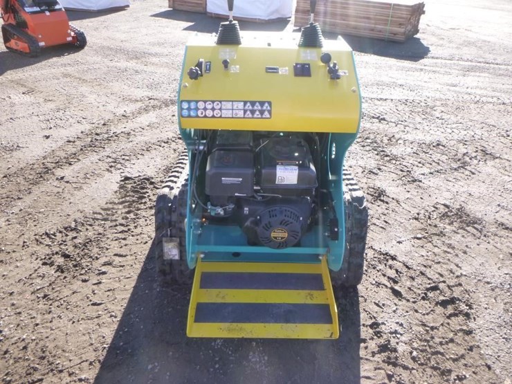 2024-mach-pro-mp-s300-skid-steer-track-loader-image-8