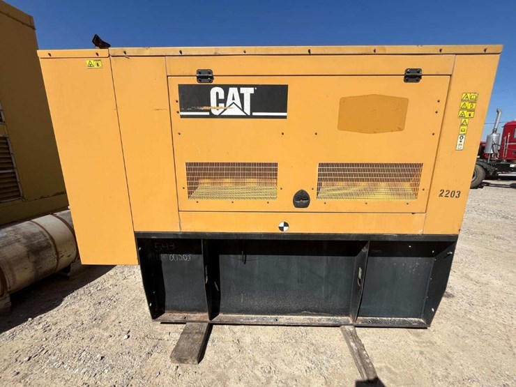 2006-caterpillar-d604s-generator-image-8