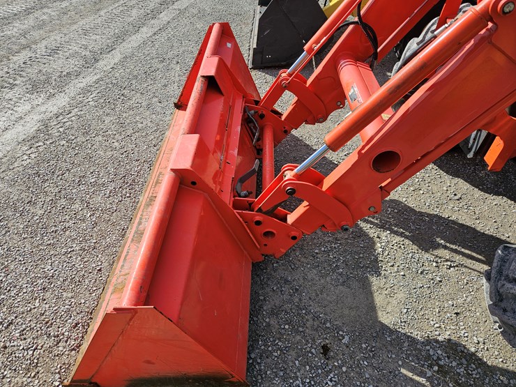 2018-kubota-m6s-111-image-5