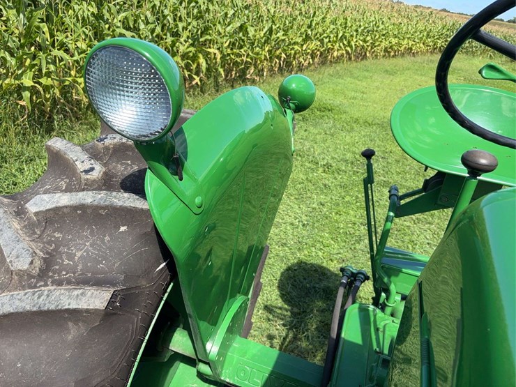 oliver-super-88-image-86