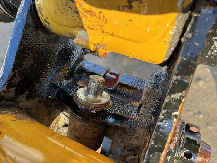 2021-caterpillar-302.7cr-image-14