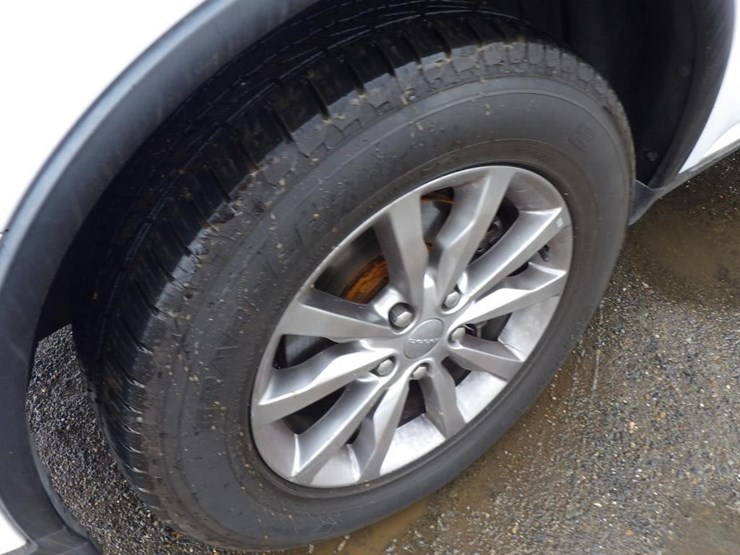 2018-dodge-durango-image-13