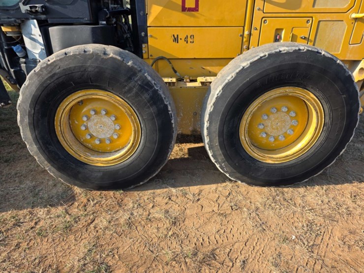 2015-caterpillar-140m3-image-20