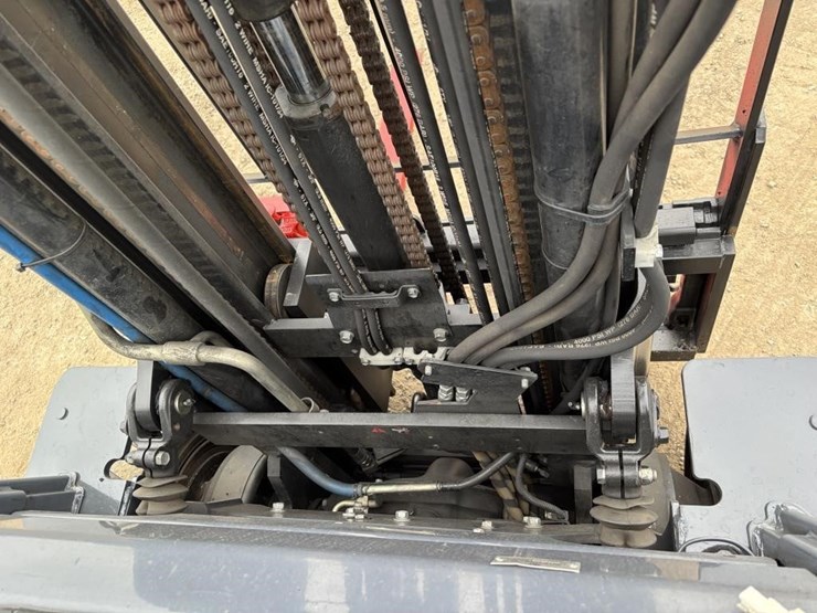 2018-toyota-8fgu25-image-13