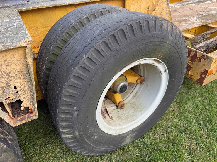 tri-axle-detach-trailer-image-27