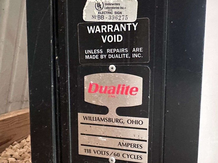 agco-white-lighted-double-sided-bubble-sign-image-6