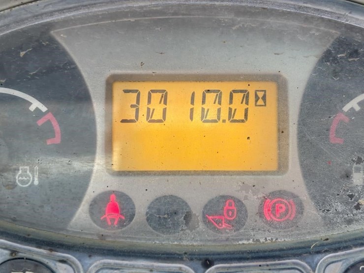 2012-bobcat-s175-image-42