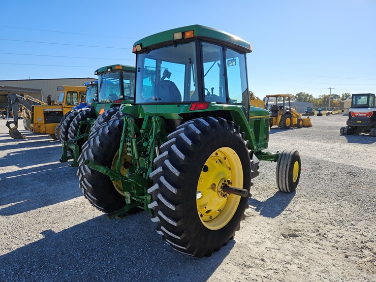 1996-john-deere-7200-image-16