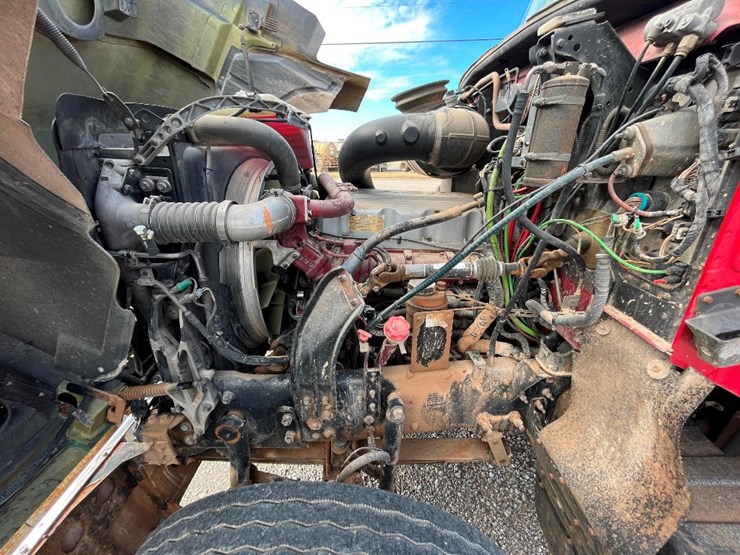 2013-mack-chu613-image-11