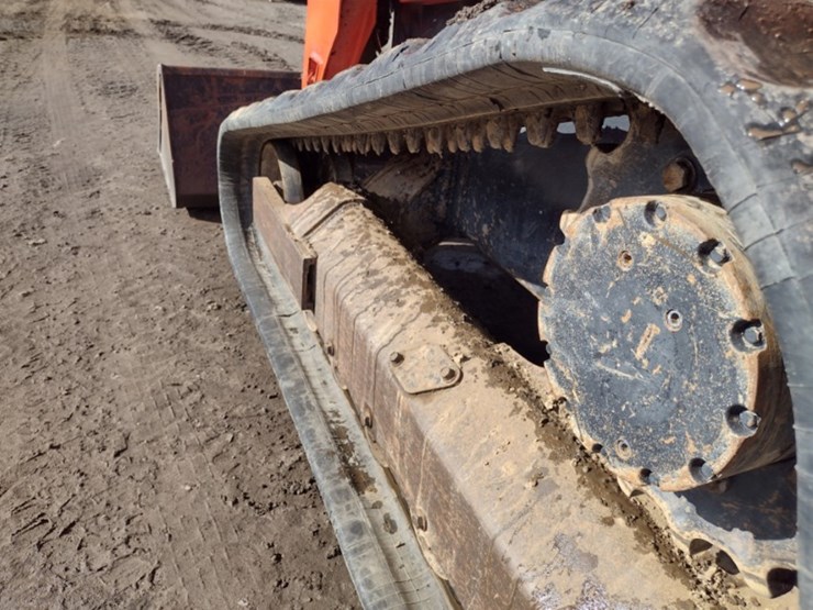 kubota-svl90-2-image-21