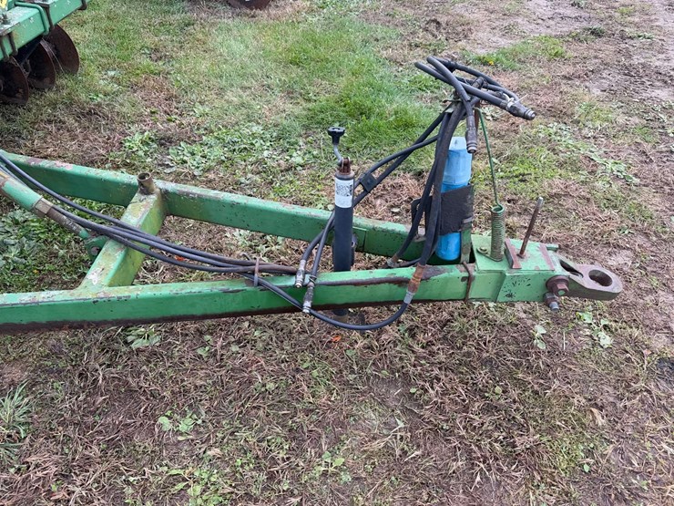 17-shank-john-deere-disc-chisel-image-11