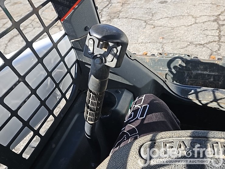 2022-bobcat-t66-image-28