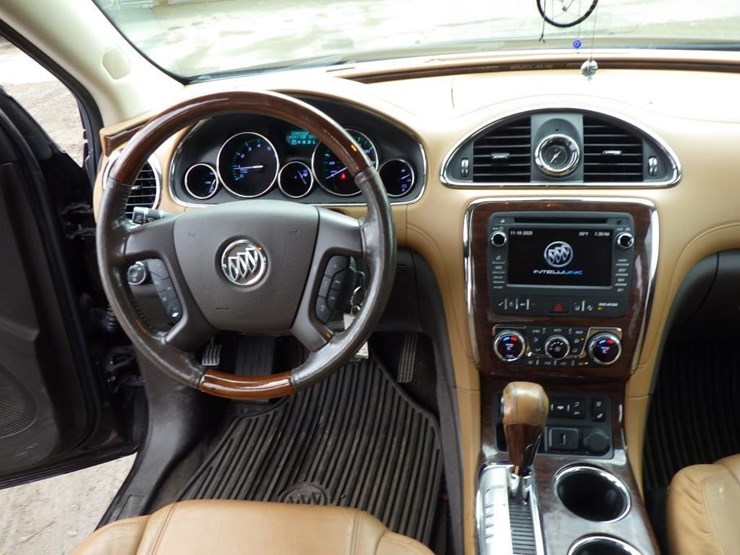 2015-buick-enclave-image-9
