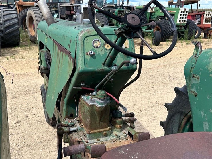 oliver-super-88-gas-row-crop-image-13