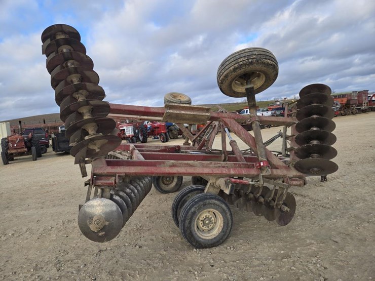 international-490-image-8